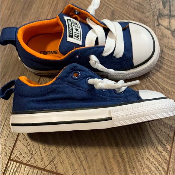 size 6 boys converse